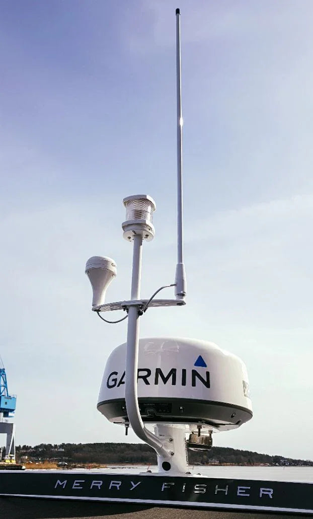 Central Bar with Spreaders for 2 Antennas and 1 Navlight