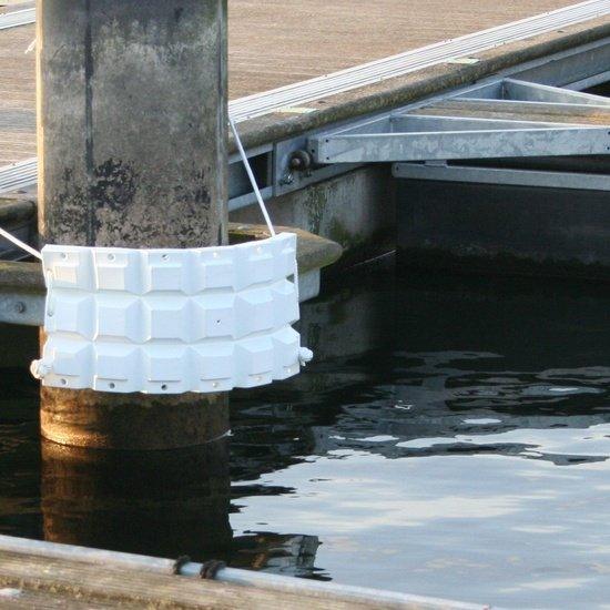 Pontoon Multi Dock Impact Fender - 4Boats