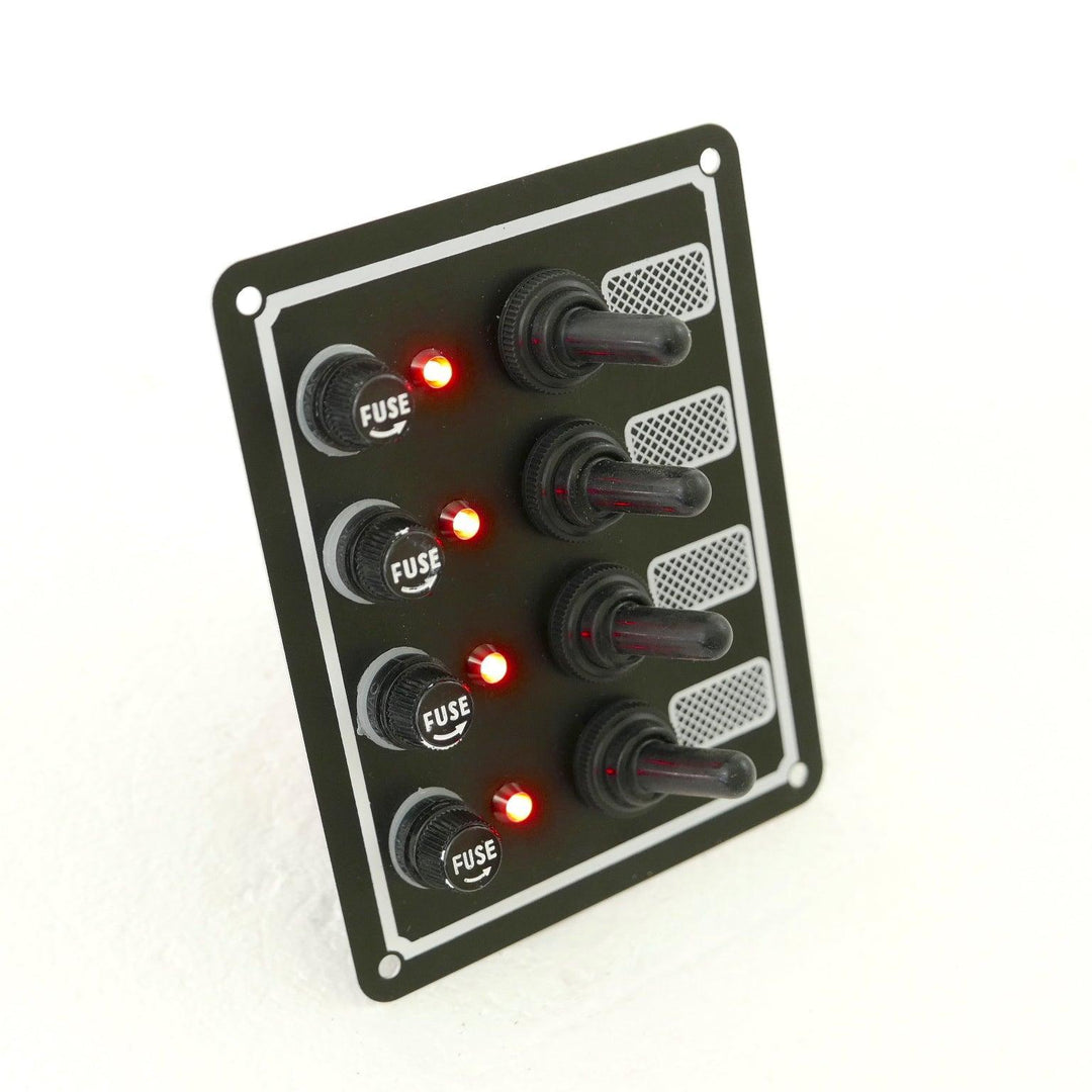 Switch Panel with Fuse and Toggle switch 4 Gang, 12V - 4Boats