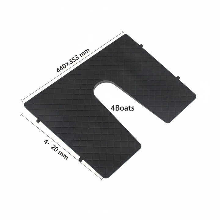 Black Plastic Outboard Transom Pad 440×353 mm - 4-20 mm | 4Boats - Technical specification image 4