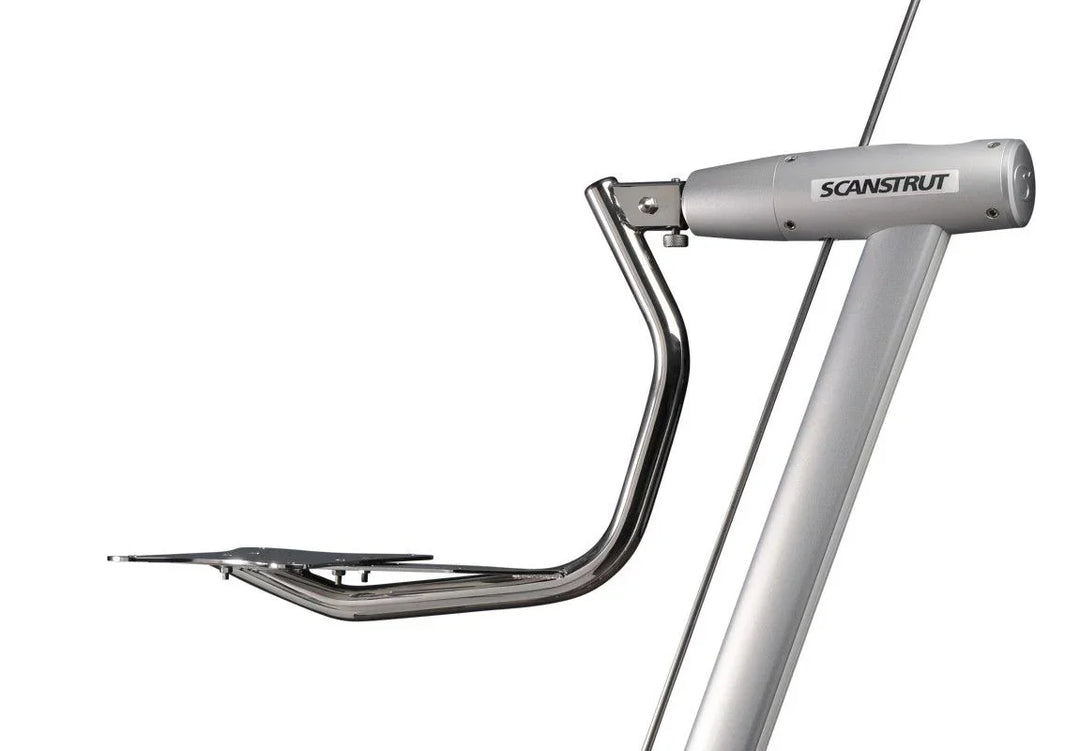 Self-Levelling Radar Mount â€“ Backstay