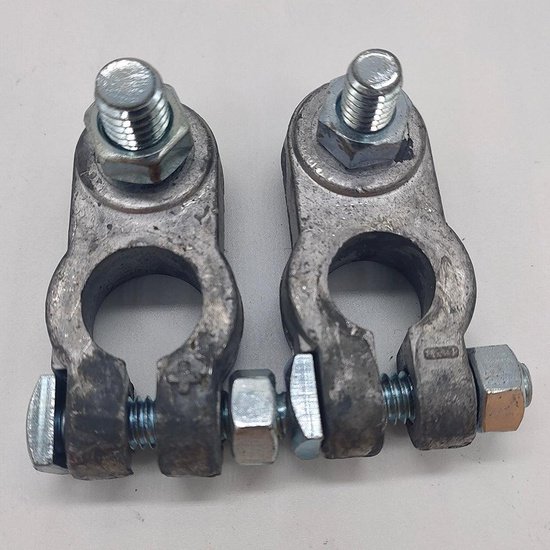 Pair of Battery Terminals Positive / Negative with 10mm Stud, Nut + - - 4Boats