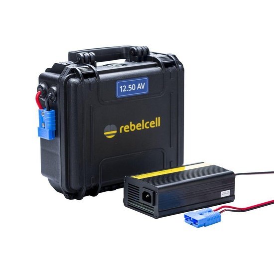 Rebelcell Outdoorbox 12.50 AV - 12V 50A 634Wh & 12.6V10A Charger - 4Boats