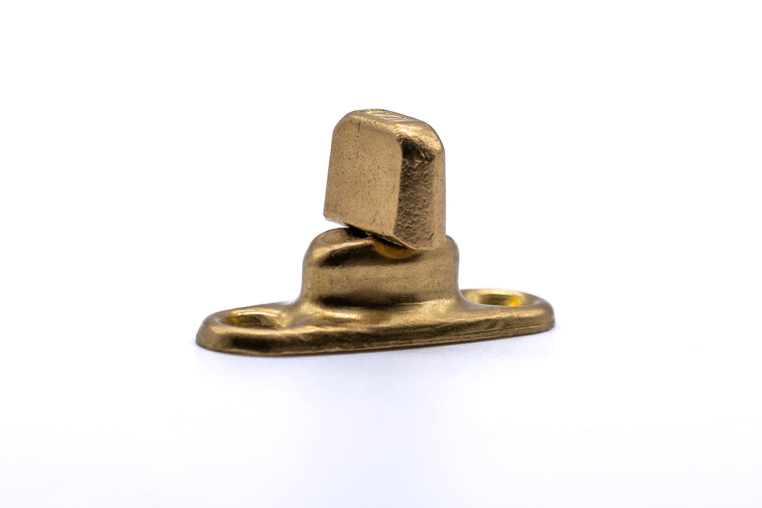 Solid brass gilt turnbutton fastener 2 hole base 6mm (standard height) - 4Boats