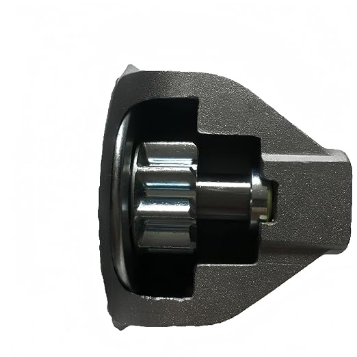 Tohatsu starter motor 3KY-76010-0 for MFS40–MFS140A outboards – pinion gear and drive housing close-up