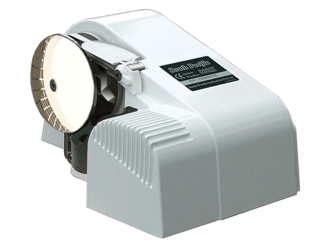 South Pacific Windlass 700W Horizontal 8mm Gypsy - 800H - 4Boats